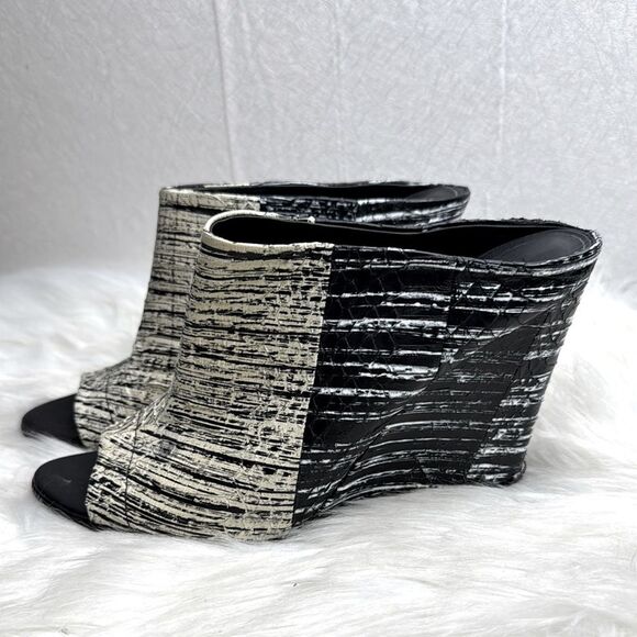 Vince Karin Colorblock Snakeskin Peep Toe Wedge Slides 9.5 - Picture 1 of 7